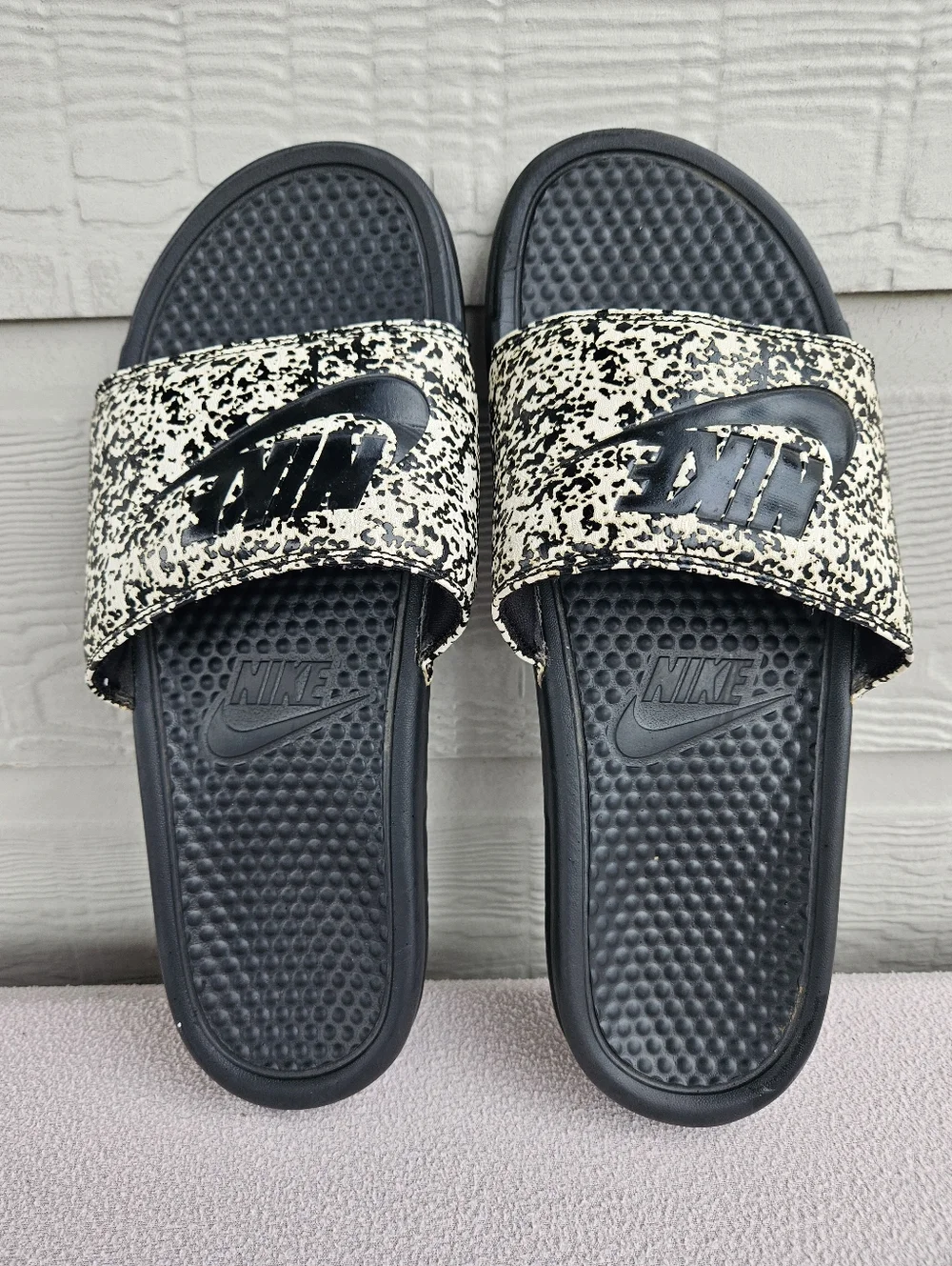 Nike Benassi JDI Slides Sandals Black White Men SZ 12 Slip-On Sports 631261-100